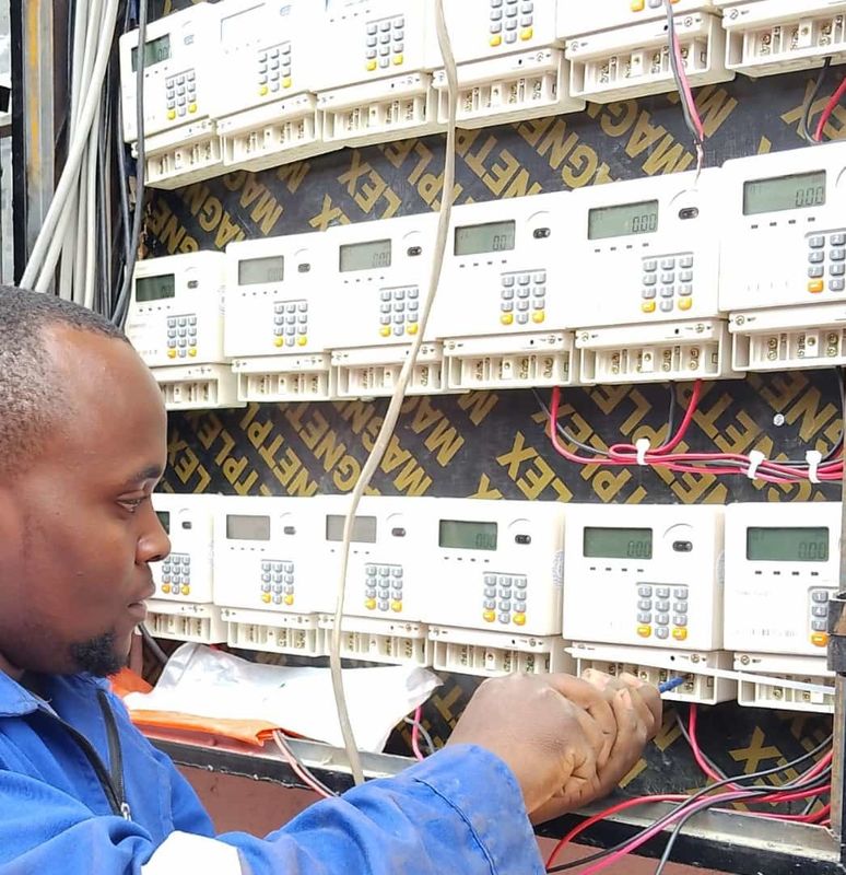 Εξοπλισμός δοκιμής ηλεκτρικού μετρητή συχνότητας 50 Hz με πρότυπο πρωτόκολλο STS για ανθεκτική και μακρά δοκιμή