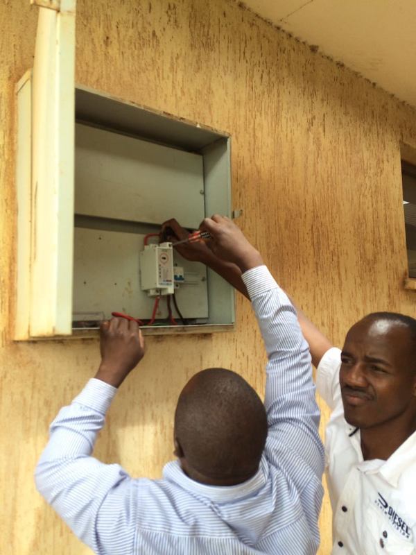 Εξοπλισμός δοκιμής ηλεκτρικού μετρητή συχνότητας 50 Hz με πρότυπο πρωτόκολλο STS για ανθεκτική και μακρά δοκιμή